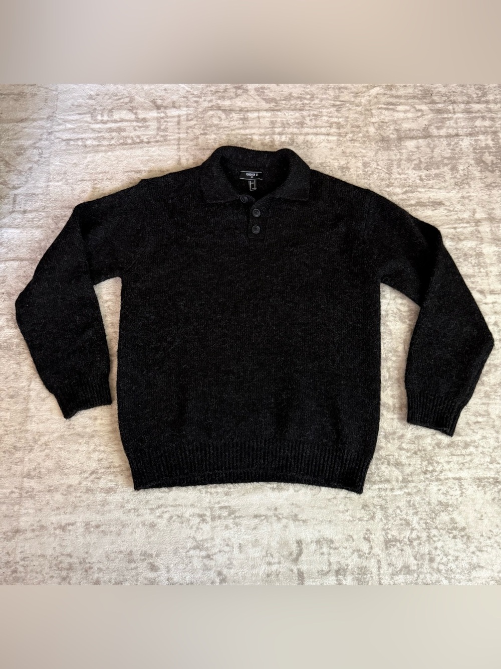 Forever 21 Men's Black Button-Collar Sweater
